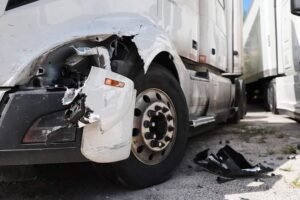 Finding Your Champion: The Best Attorneys for Trucking Accidents